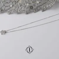Zlatna ogrlica sa motivom anđela